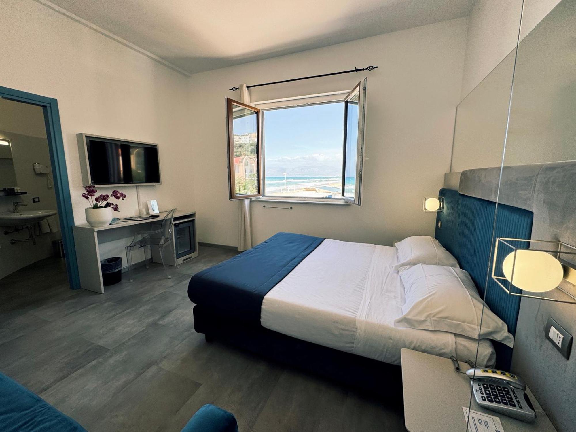 Hotel La Battigia Alcamo Marina Ngoại thất bức ảnh
